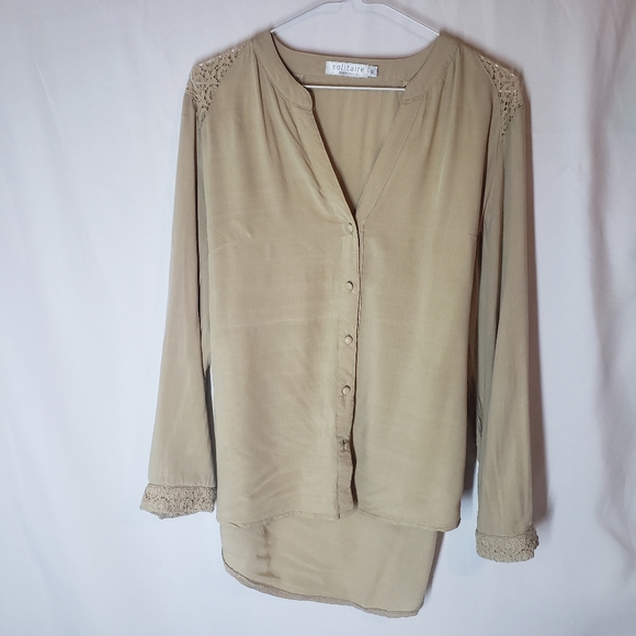 Solitaire button down lace accented tan XL blouse - Picture 1 of 7